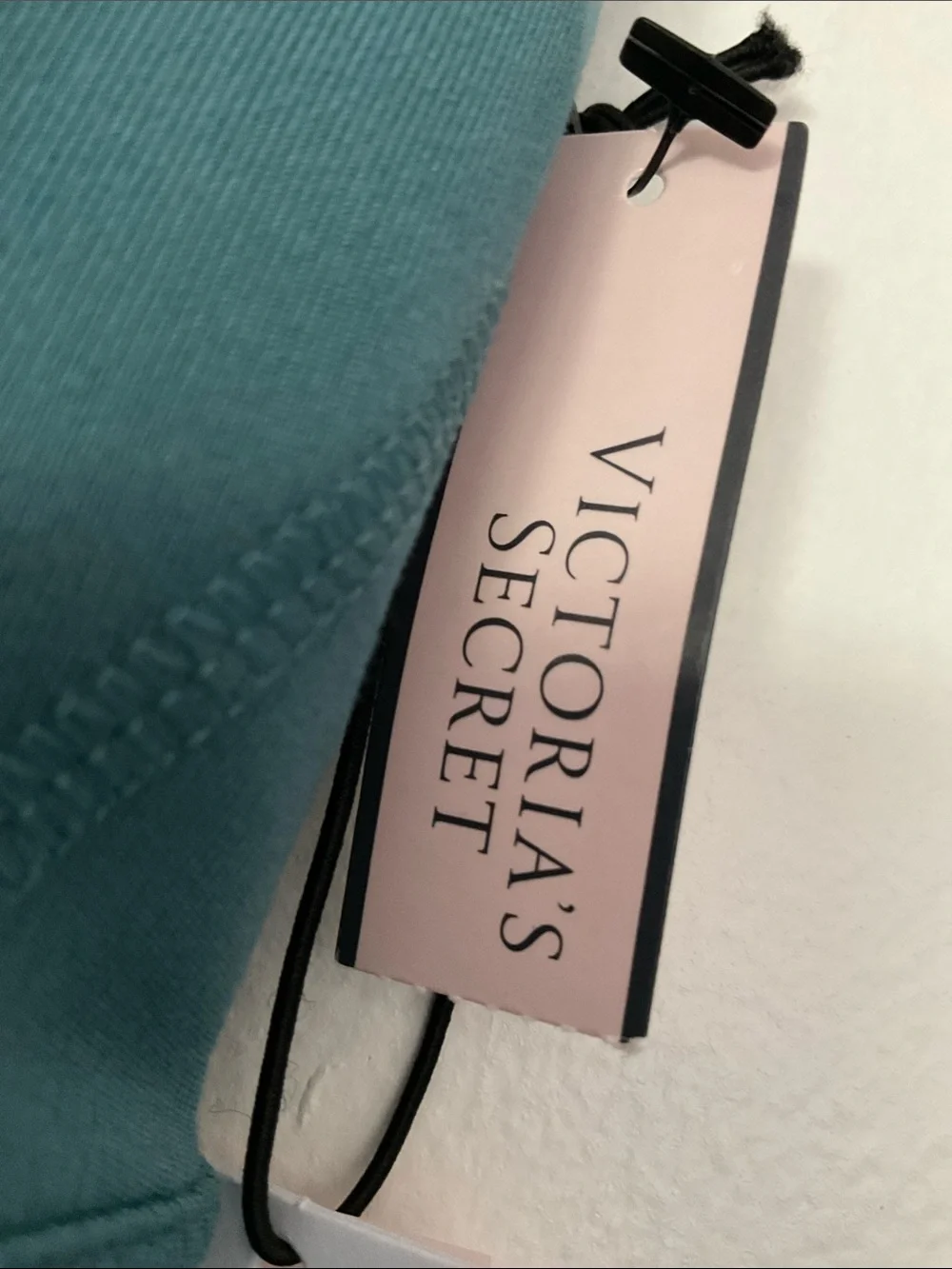 Victoria’s Secret on point sports bra